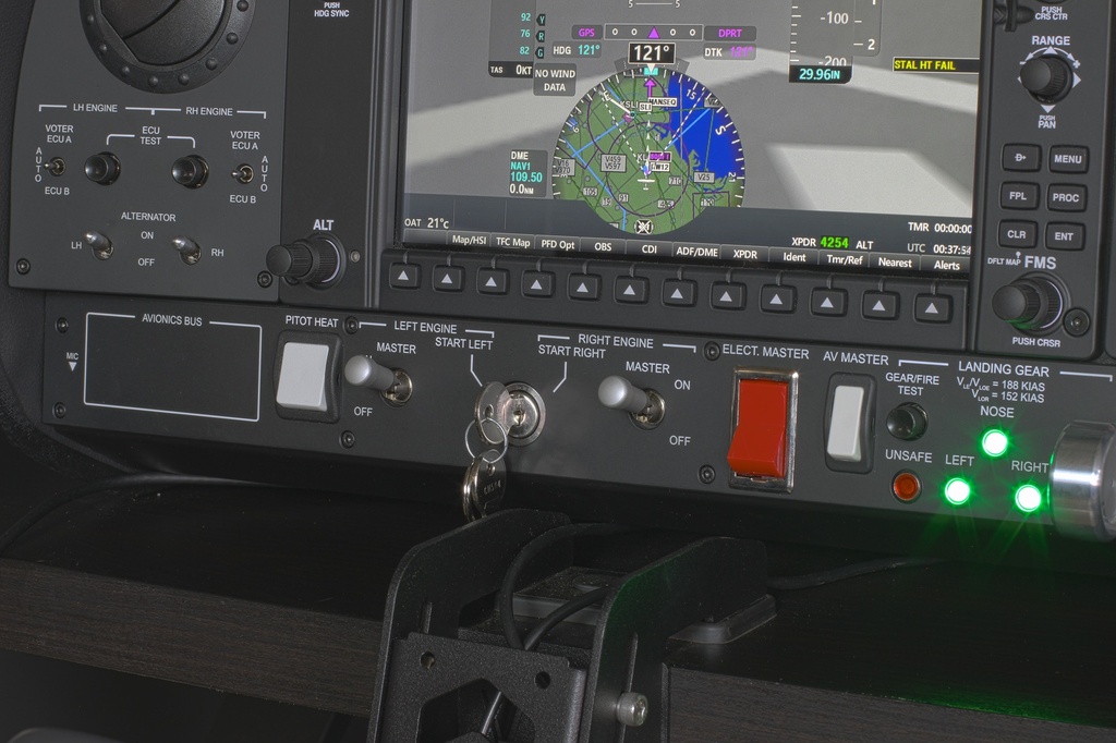 DA42 Desktop Trainer Lower Left Panel